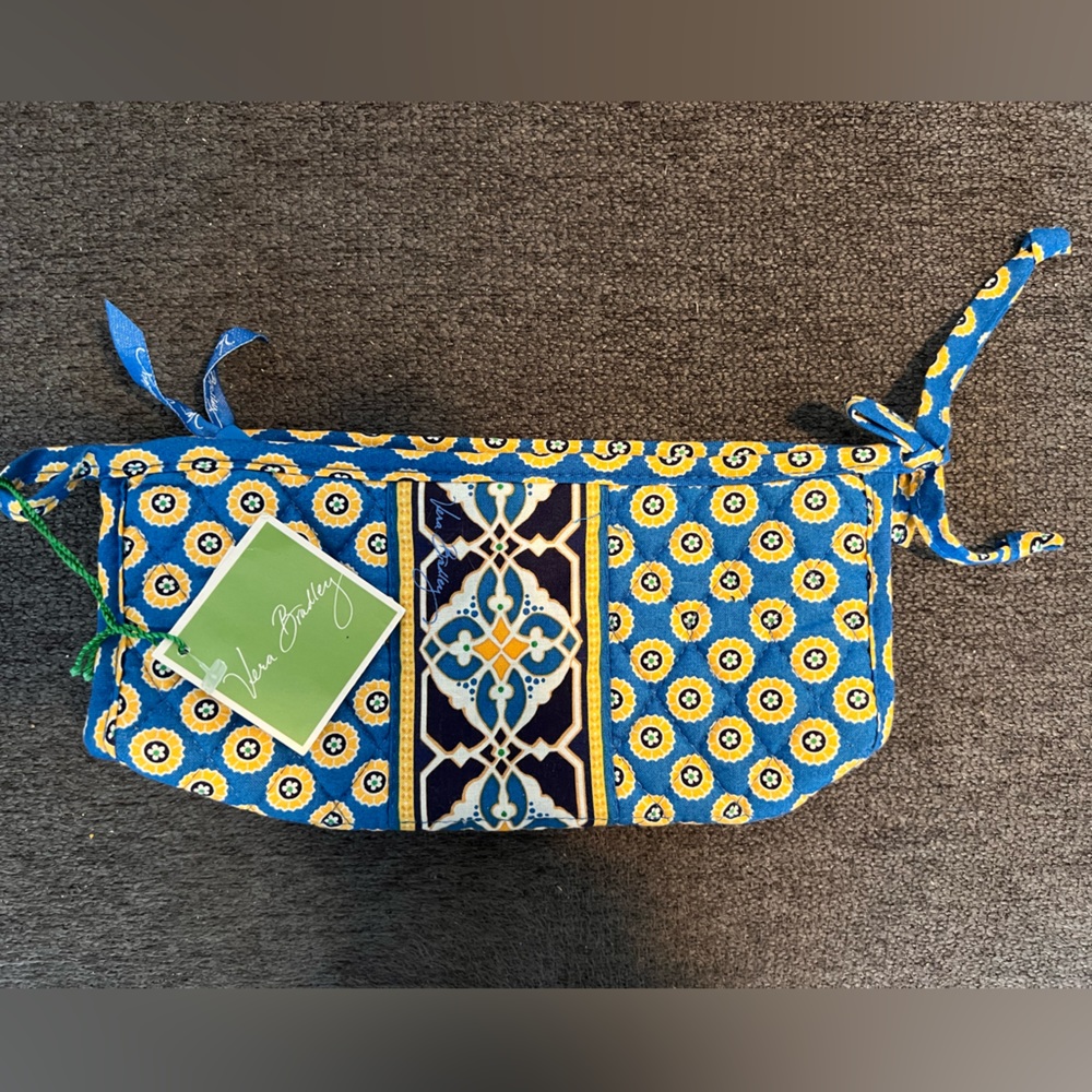 Vera Bradley small cosmetic bag